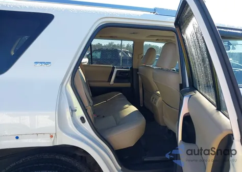 2010 Toyota 4Runner Sr5 V6 из США, поврежденный, VIN JTEBU5JR5A5002219